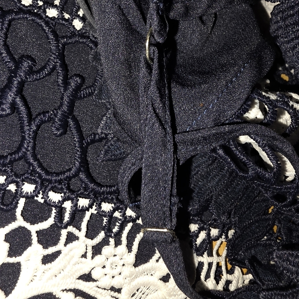 Aqua Black White Lace Blouse Medium #BL7 - Picture 3 of 9
